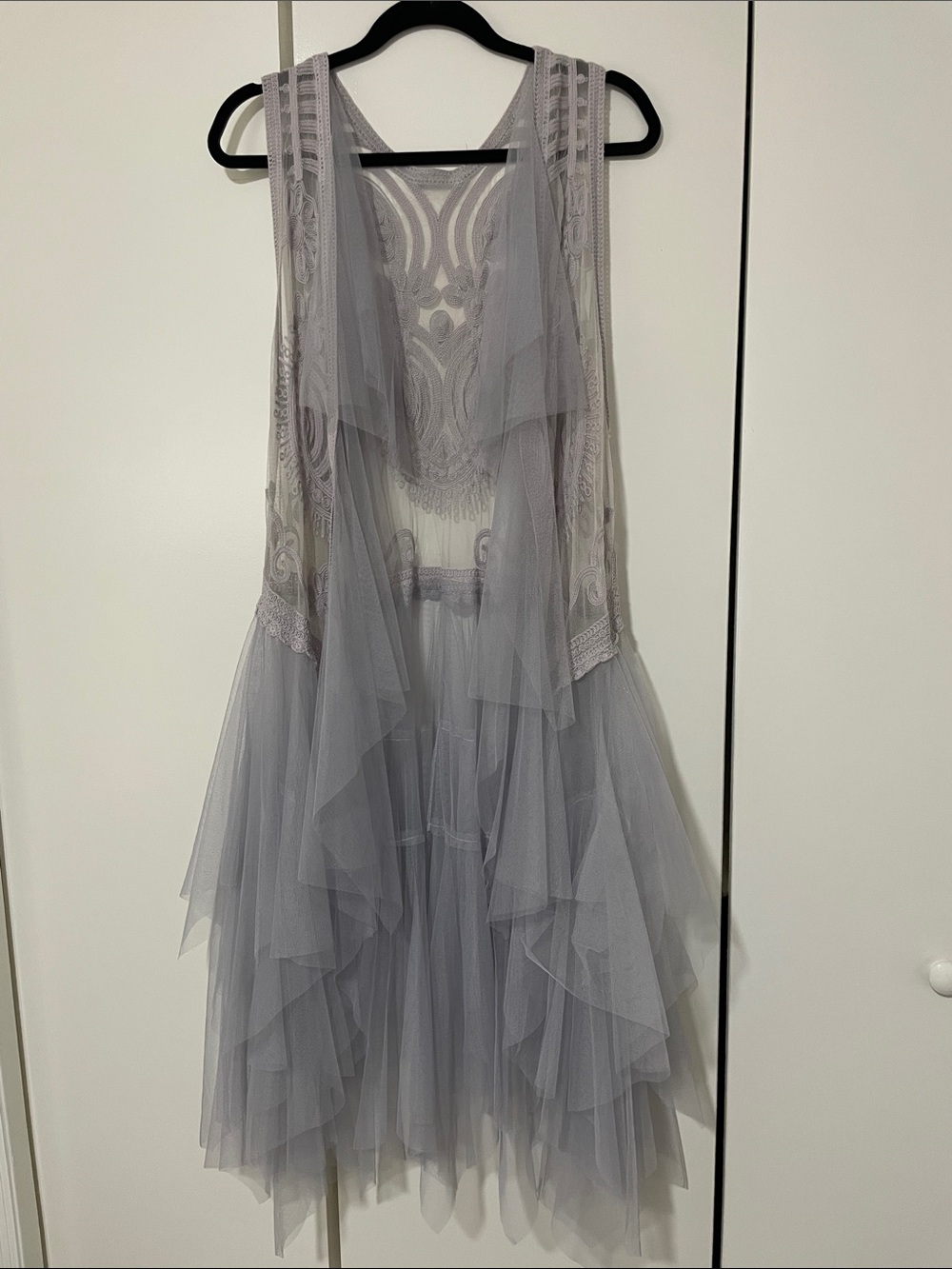 Light Gray Mesh Crochet Tulle Duster Victorian Style Elegance Size M/L